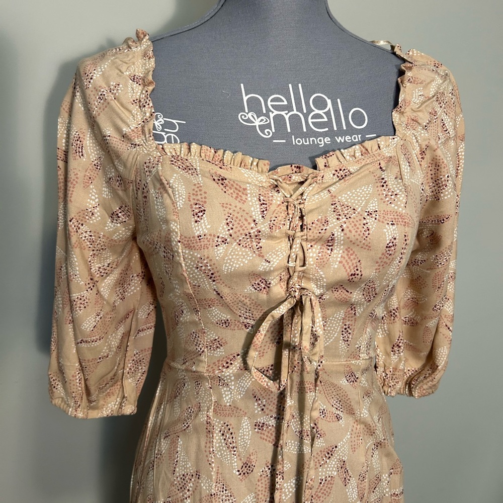 Blush Floral Women's Dress - Picture 2 of 7